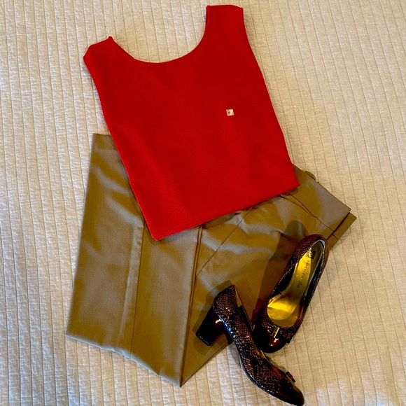 Ann Taylor top - Picture 1 of 5